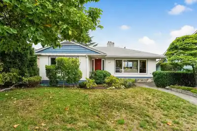 837 BURNABY STREET, New Westminster BC V3L 4V8