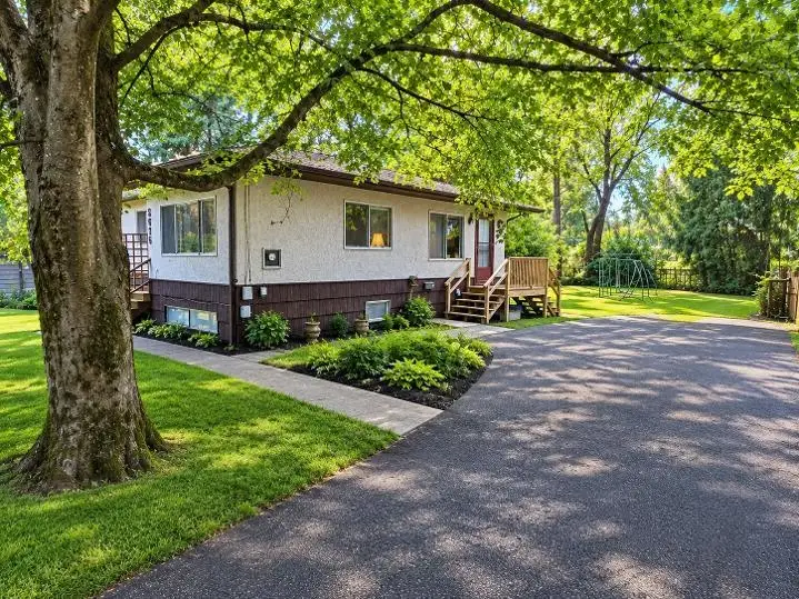 3675 208 STREET, Langley BC V3A 4X6