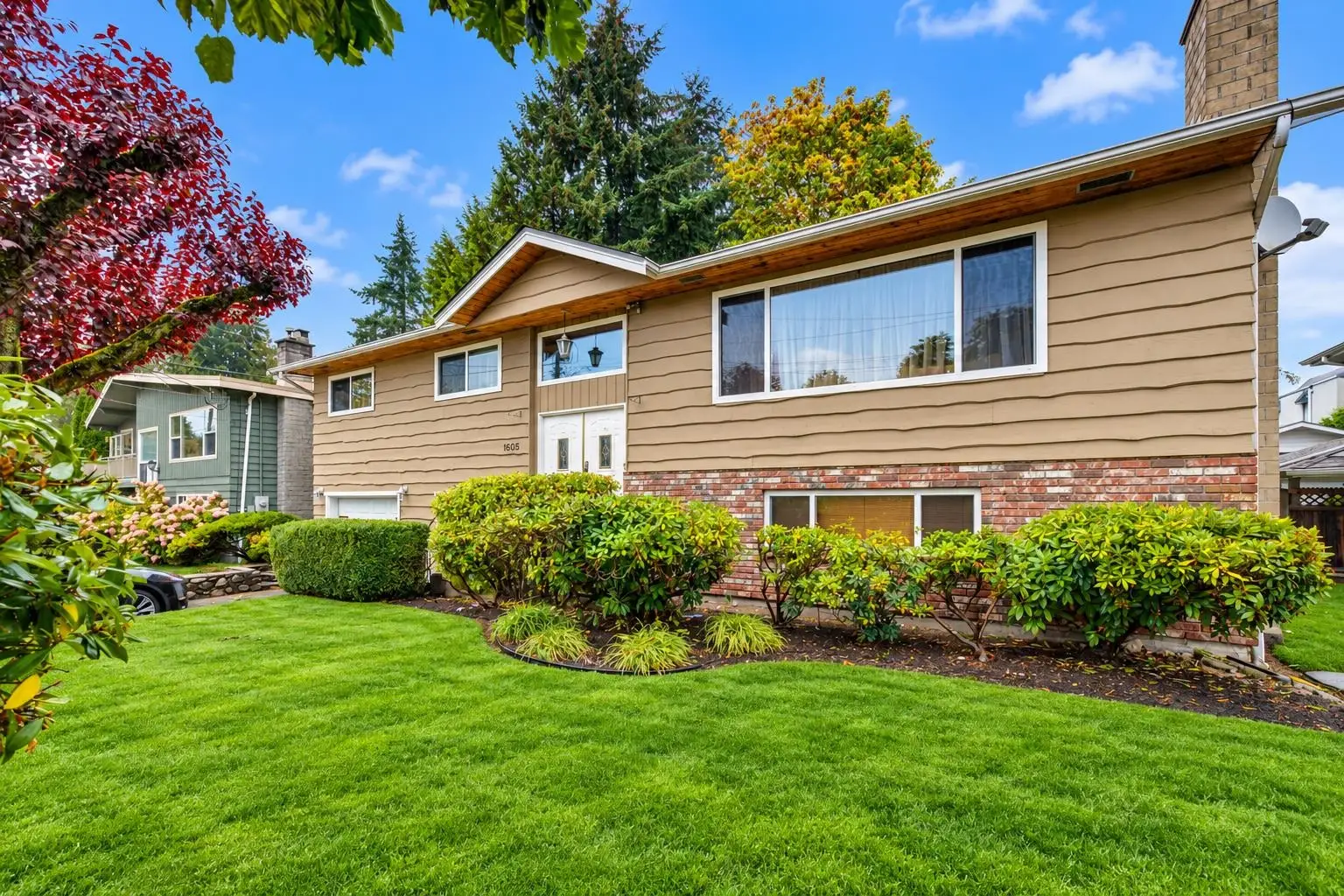 1605 CORNELL AVENUE, Coquitlam BC V3J 3A2