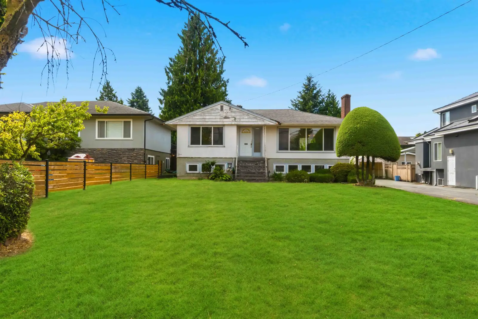 5428 HARDWICK STREET, Burnaby BC V5G 1R1