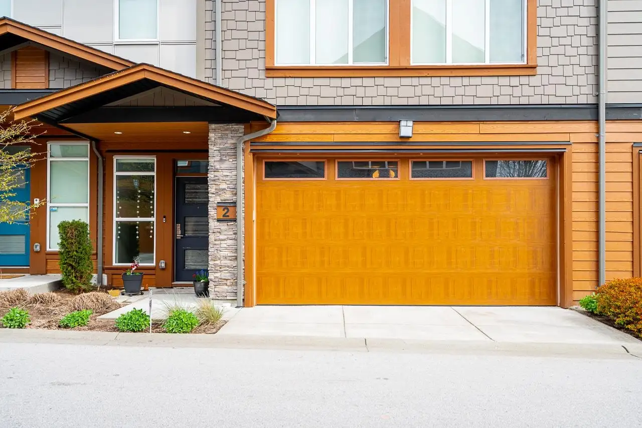 2 17033 FRASER HIGHWAY, Surrey BC V4N 6V2