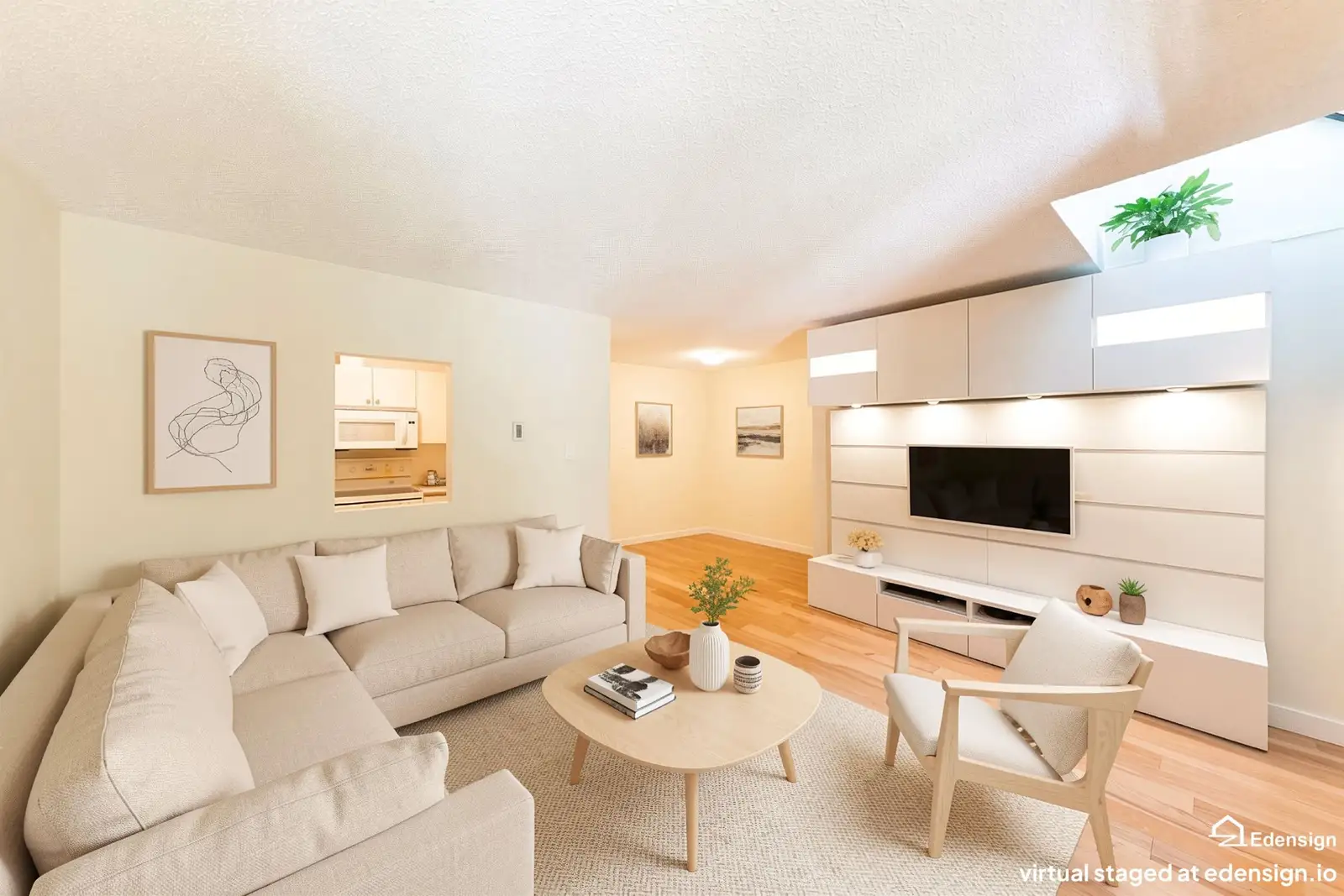 3319 MOUNTAIN HIGHWAY, North Vancouver BC V7K 2H4