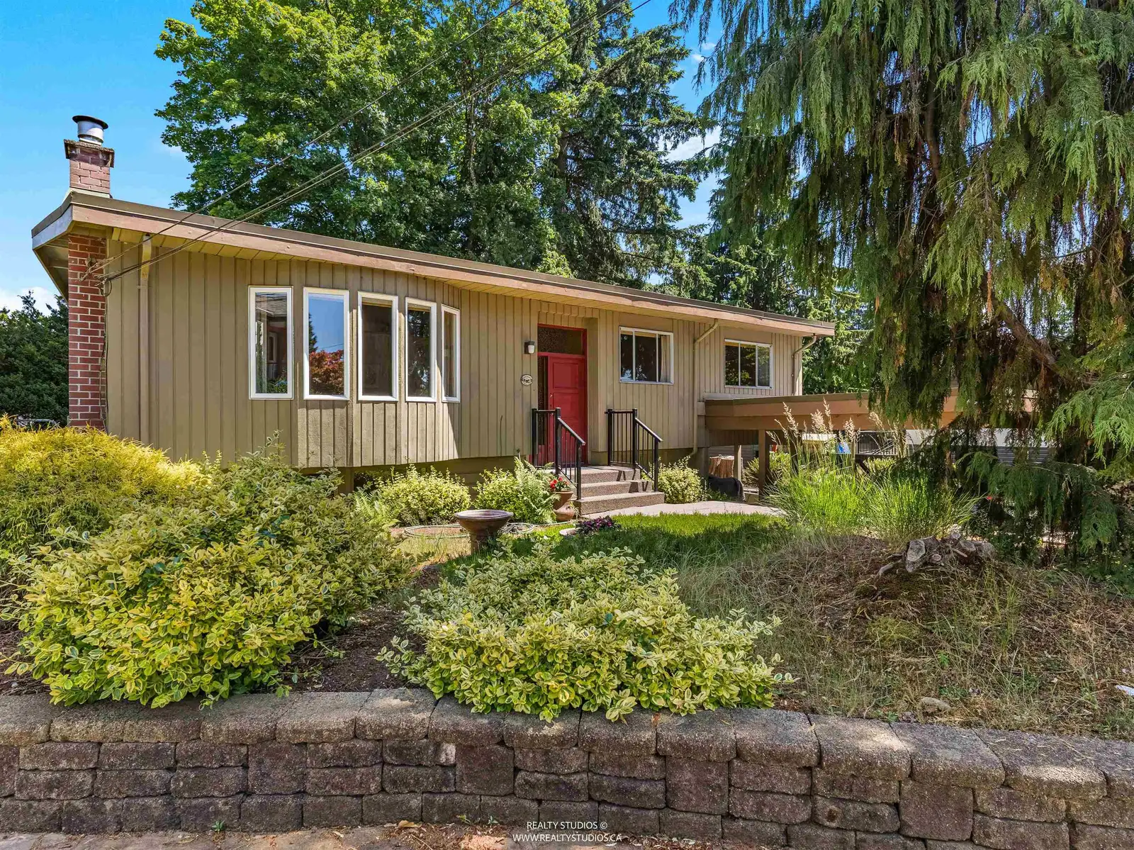 423 WINONA STREET, Coquitlam BC V3K 5A5