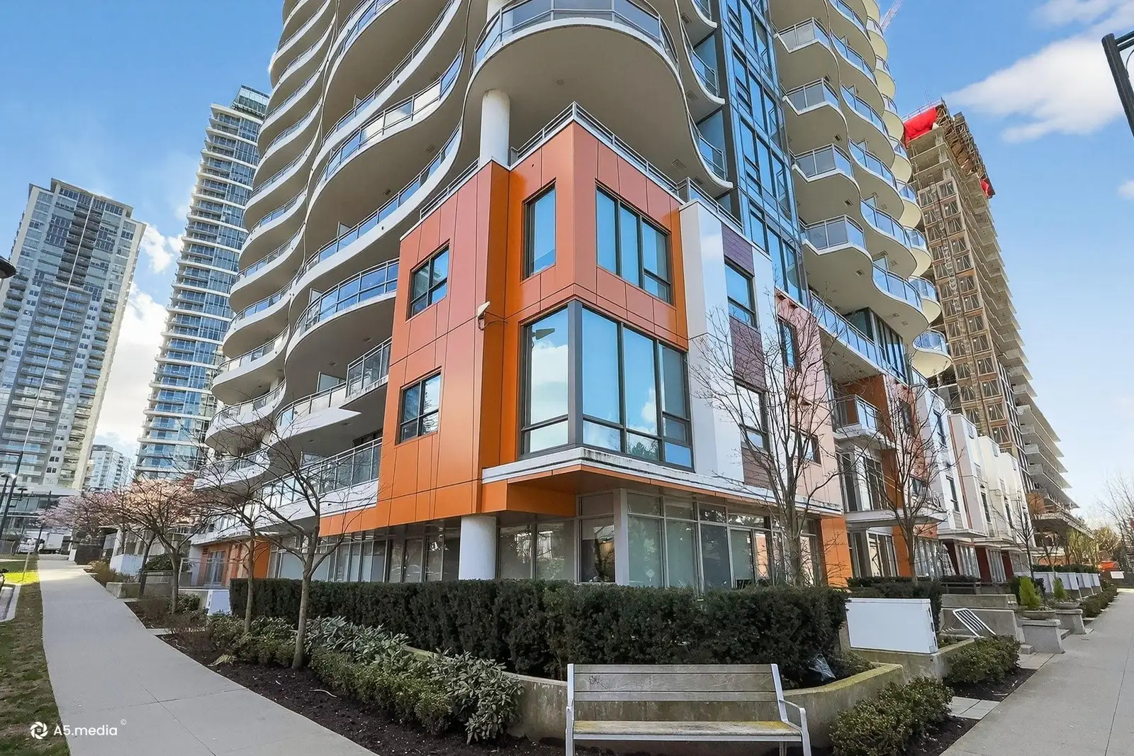 2602 13318 104 AVENUE, Surrey BC V3T 0R2