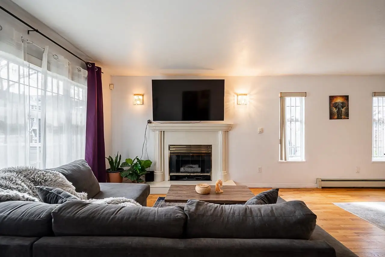 1407 E 12TH AVENUE, Vancouver BC V5N 2A1