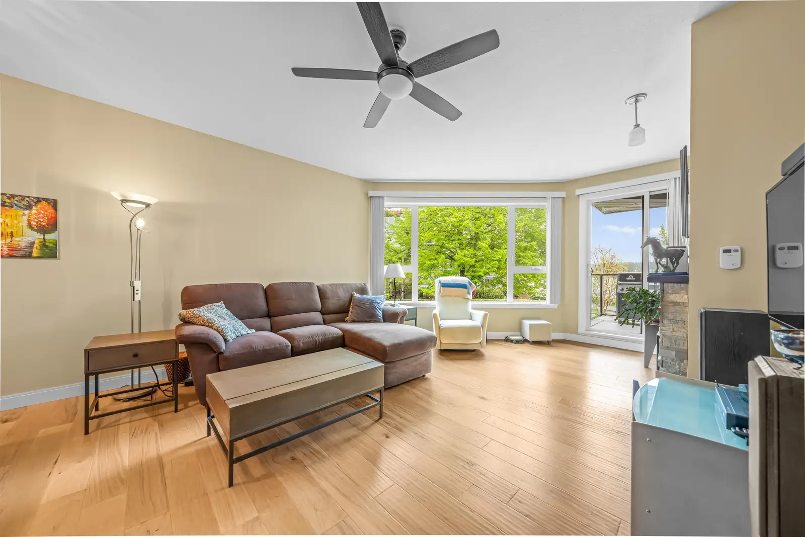 204 1150 QUAYSIDE DRIVE, New Westminster BC V3M 6E1