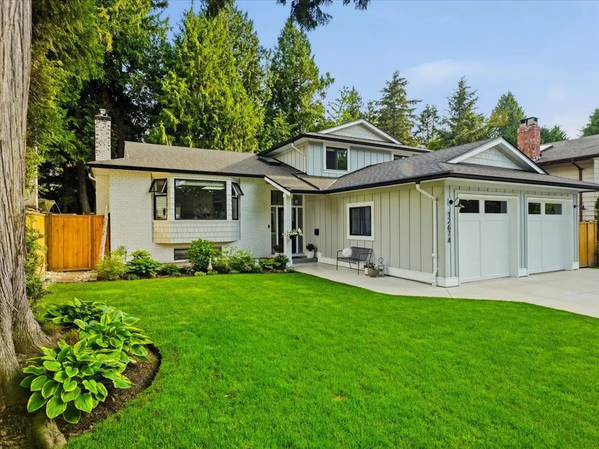 12674 19 AVENUE, Surrey BC V4A 5T7