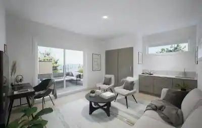110 433 E 3RD STREET, North Vancouver BC V7L 1G3