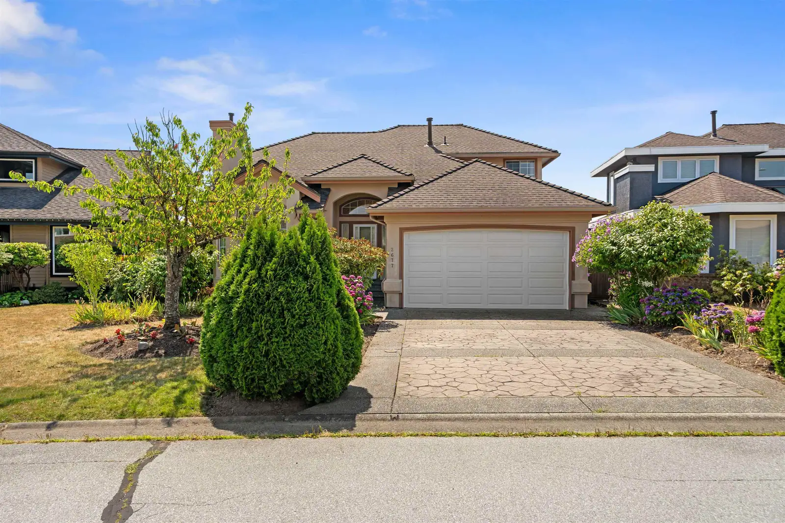 2677 FORTRESS DRIVE, Port Coquitlam BC V3C 6E3
