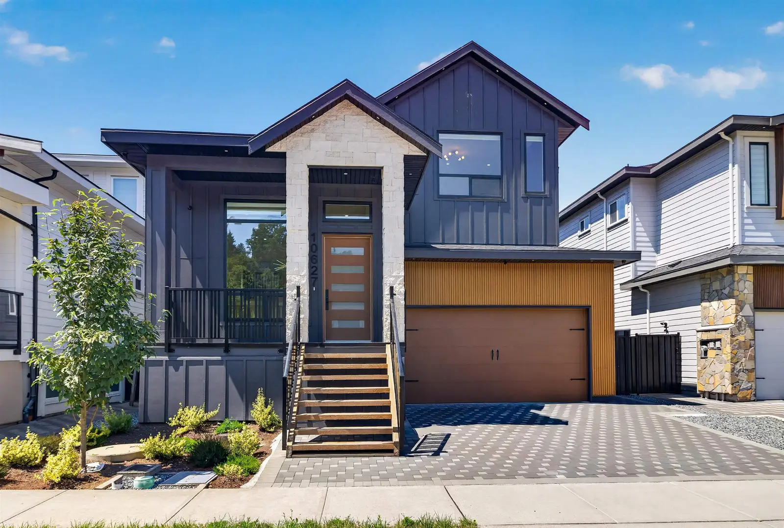 10627 124A STREET, Surrey BC V3V 0E2