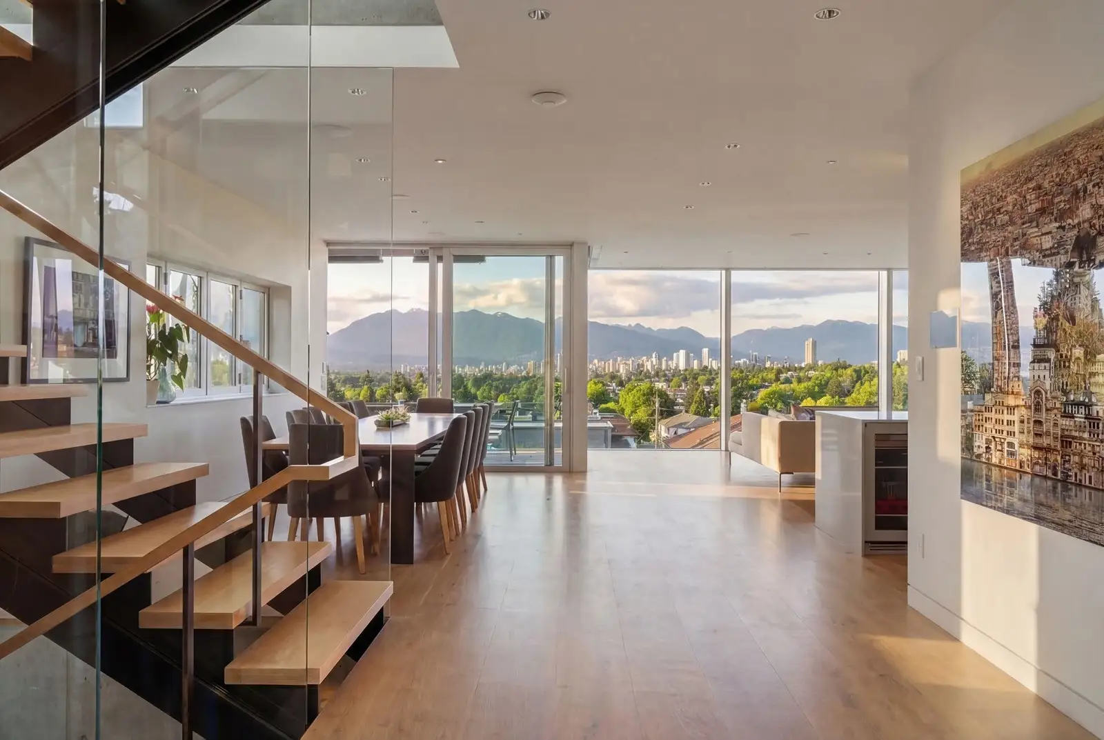 2723 W 30TH AVENUE, Vancouver BC V6L 1Y8