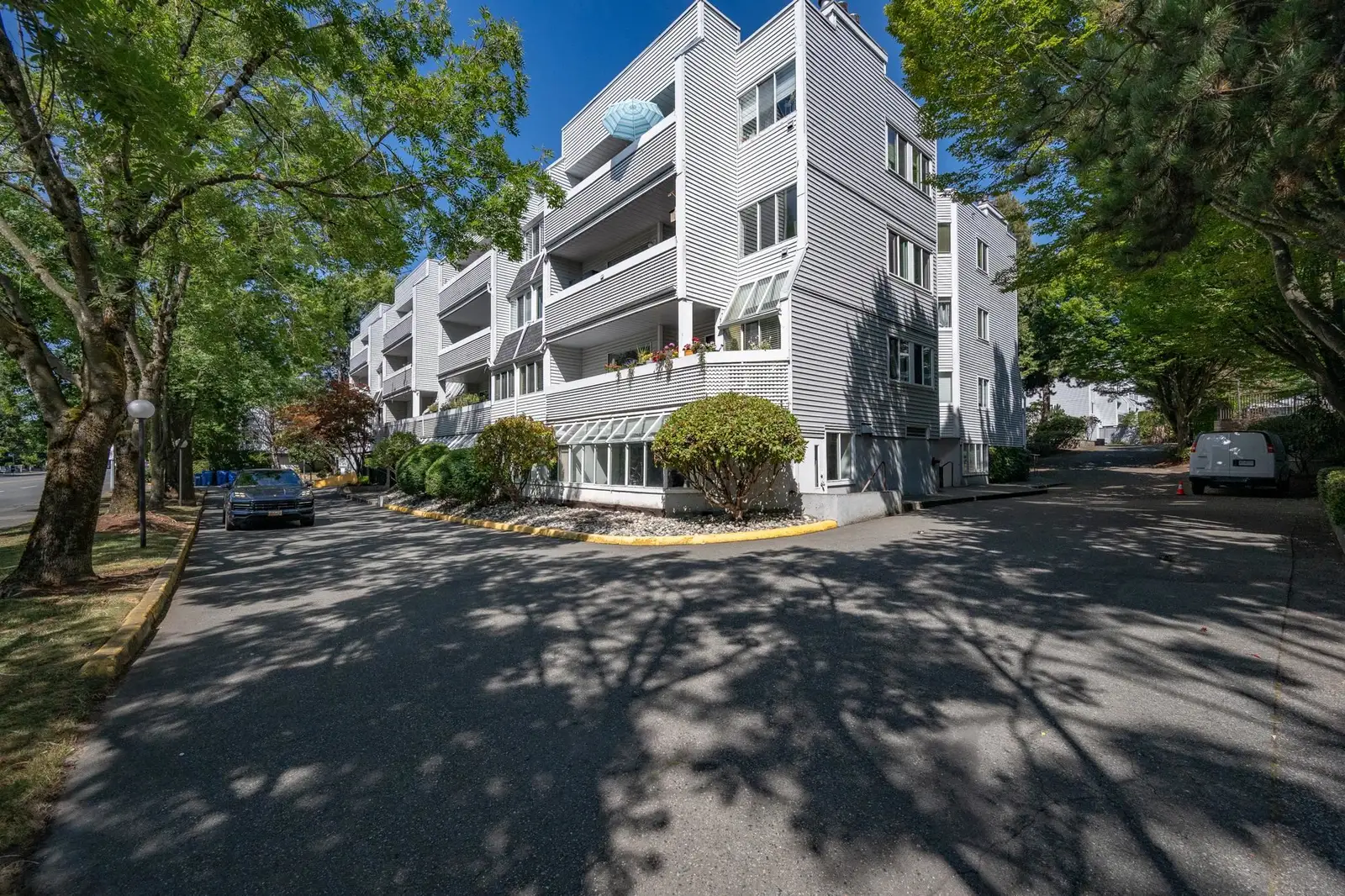 105 7431 BLUNDELL ROAD, Richmond BC V6Y 3G8
