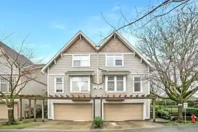 5 6588 188 STREET, Surrey BC V3S 1Z6