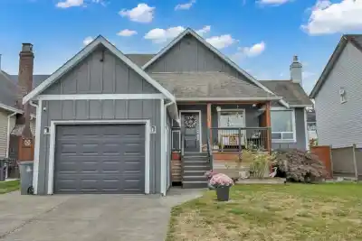 6331 135 STREET, Surrey BC V3X 1J7