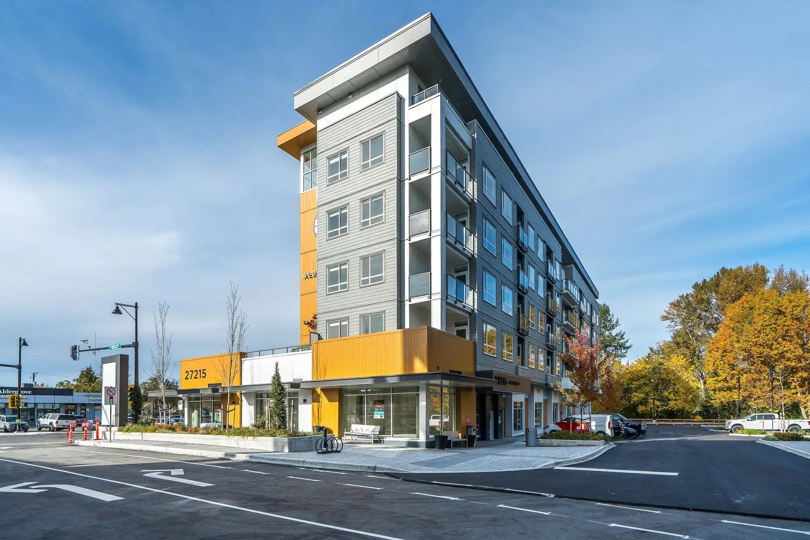 401 27215 ALDERGROVE TOWN CENTRE DRIVE, Langley BC V4W 0E3