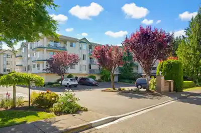 205 5360 205 STREET, Langley BC V3A 7Y6