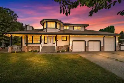 15017 73A AVENUE, Surrey BC V3S 7H5