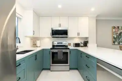 3 5501 LADNER TRUNK ROAD, Delta BC V4K 1X1