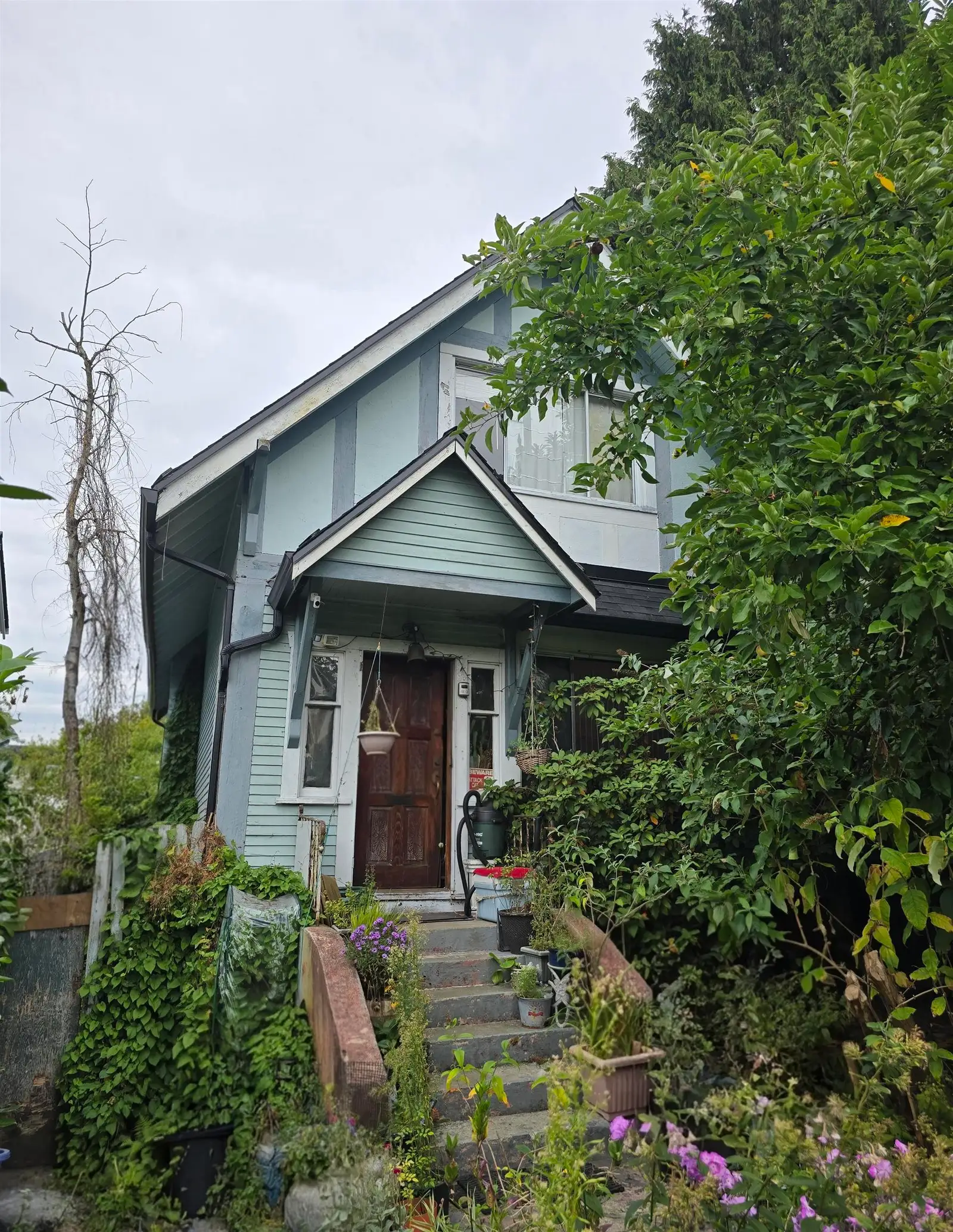 2153 FRANKLIN STREET, Vancouver BC V5L 1R6