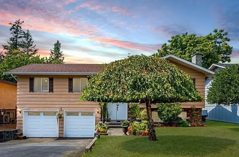 7159 114A STREET, Delta BC V4E 1X3