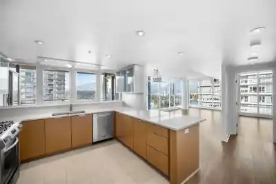 2302 1205 W HASTINGS STREET, Vancouver BC V6E 4T7