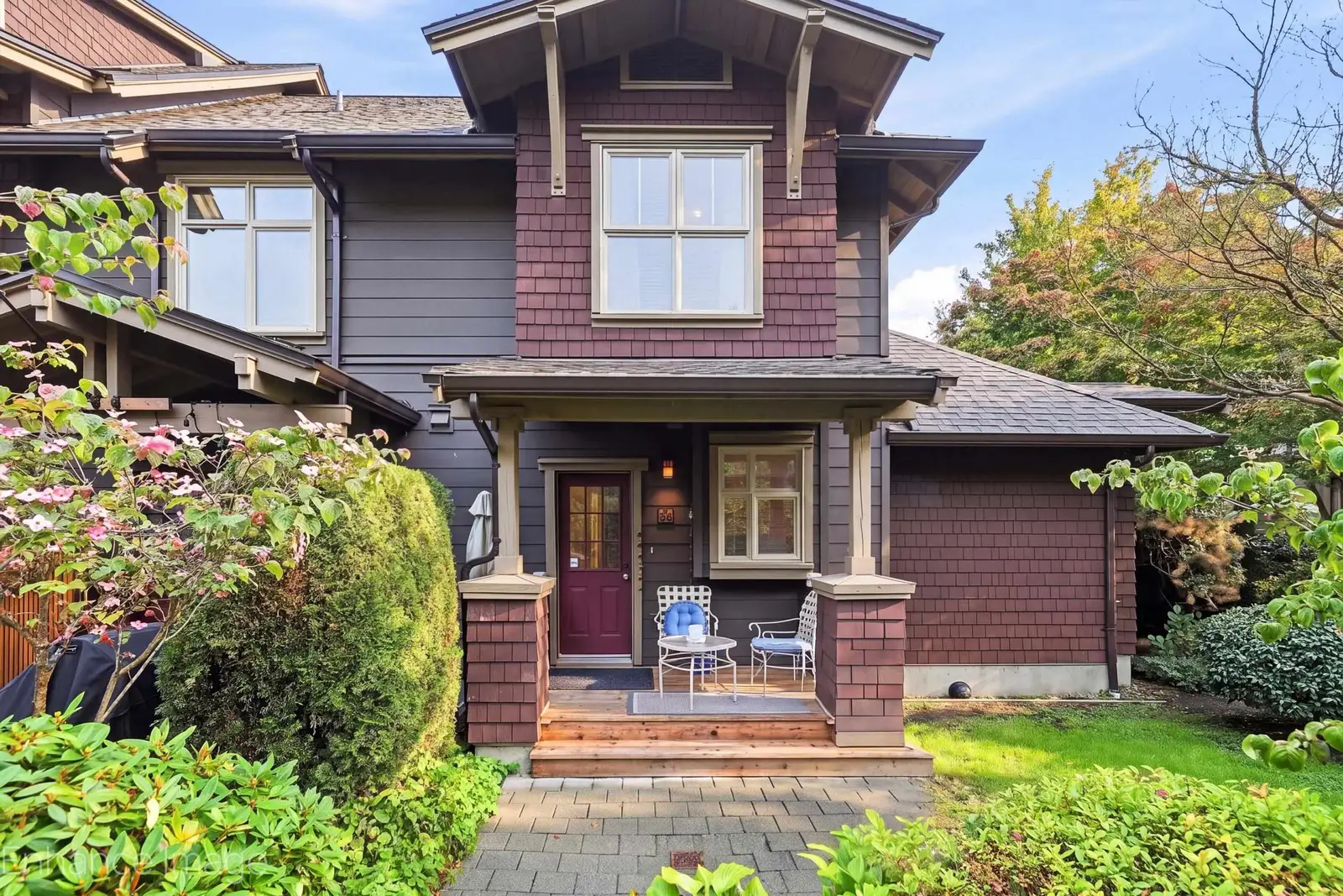 246 600 PARK CRESCENT, New Westminster BC V3L 5W1