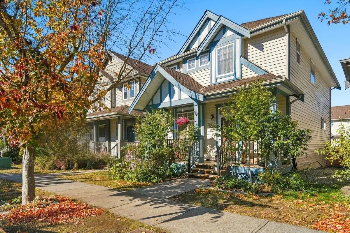 18589 67 AVENUE, Surrey BC V3S 1Z1