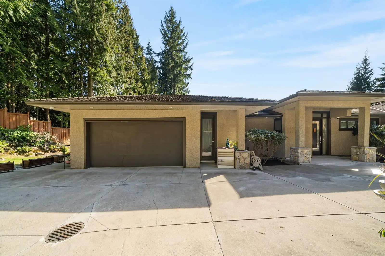 1162 MILLSTREAM ROAD, West Vancouver BC V7S 2C9