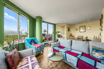 1405 3489 ASCOT PLACE, Vancouver BC V5R 6B6