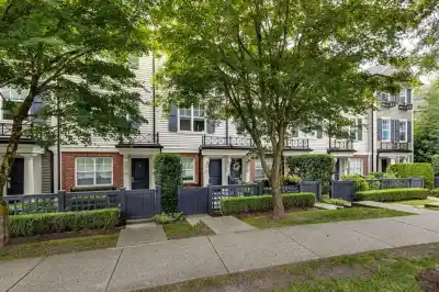 53 101 FRASER STREET, Port Moody BC V3H 0C6