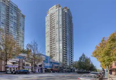 2501 2968 GLEN DRIVE, Coquitlam BC V3B 0C4