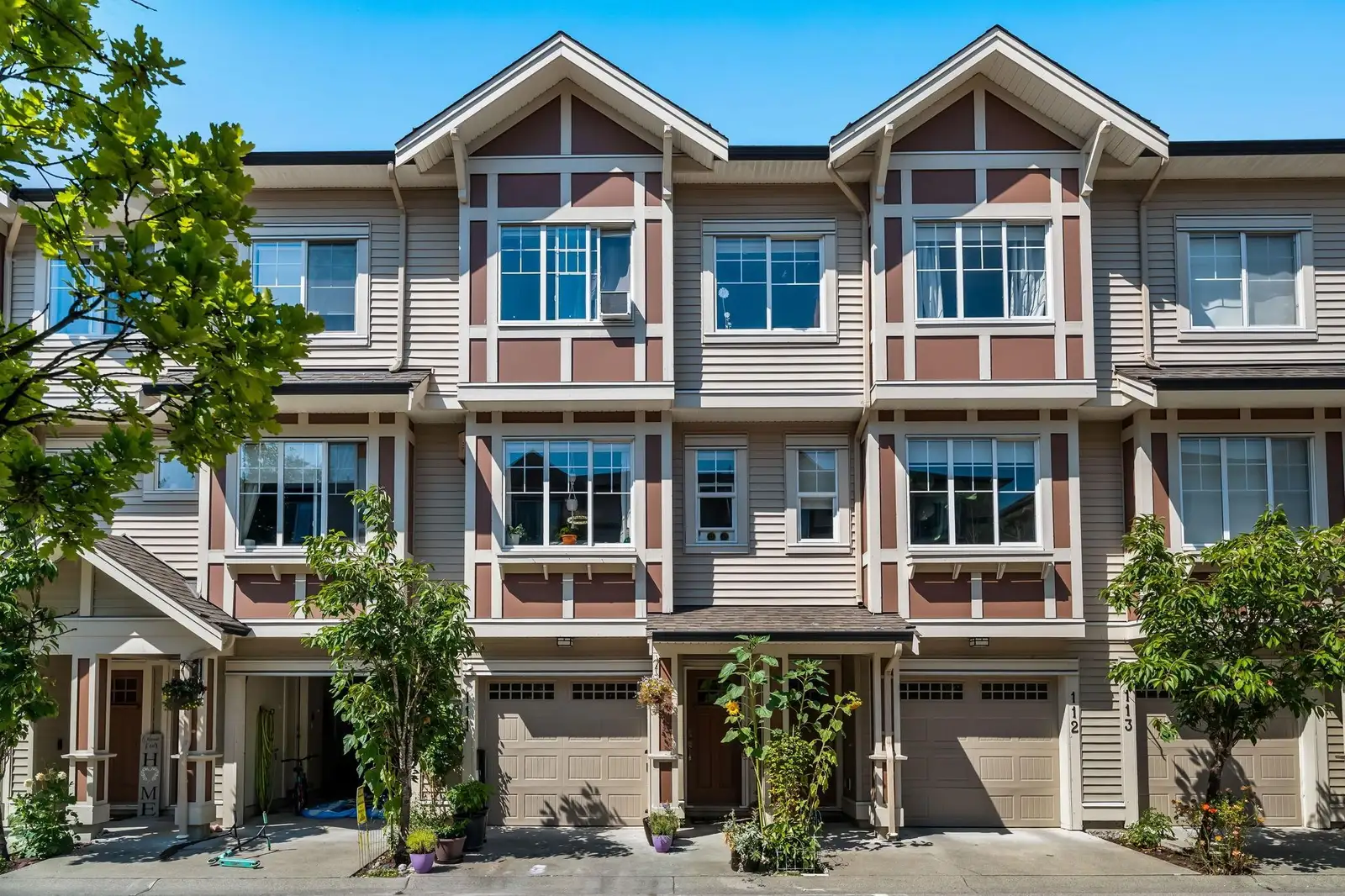 111 10151 240 STREET, Maple Ridge BC V2W 0G9