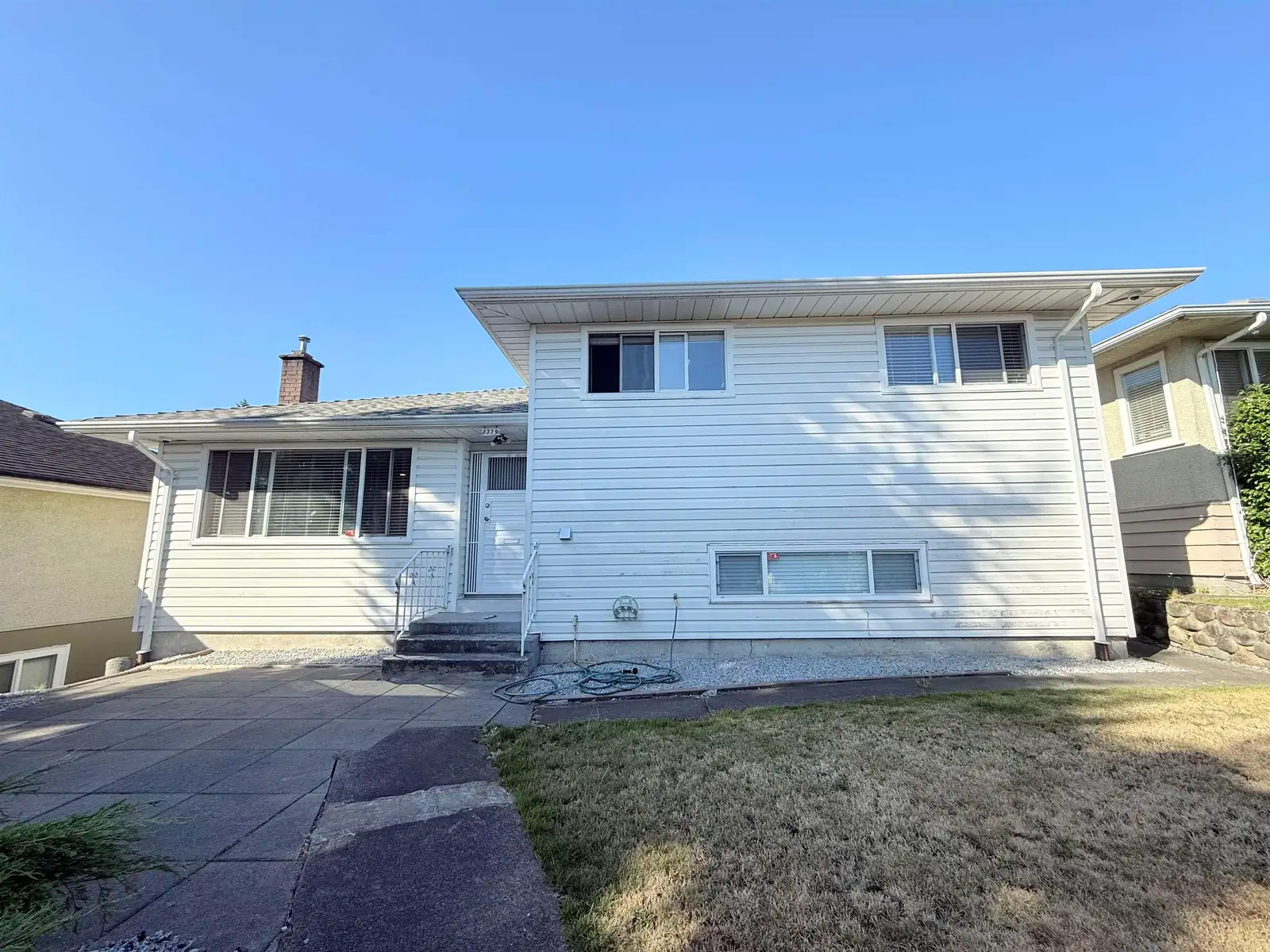 7779 ELFORD STREET, Burnaby BC V3N 4B6