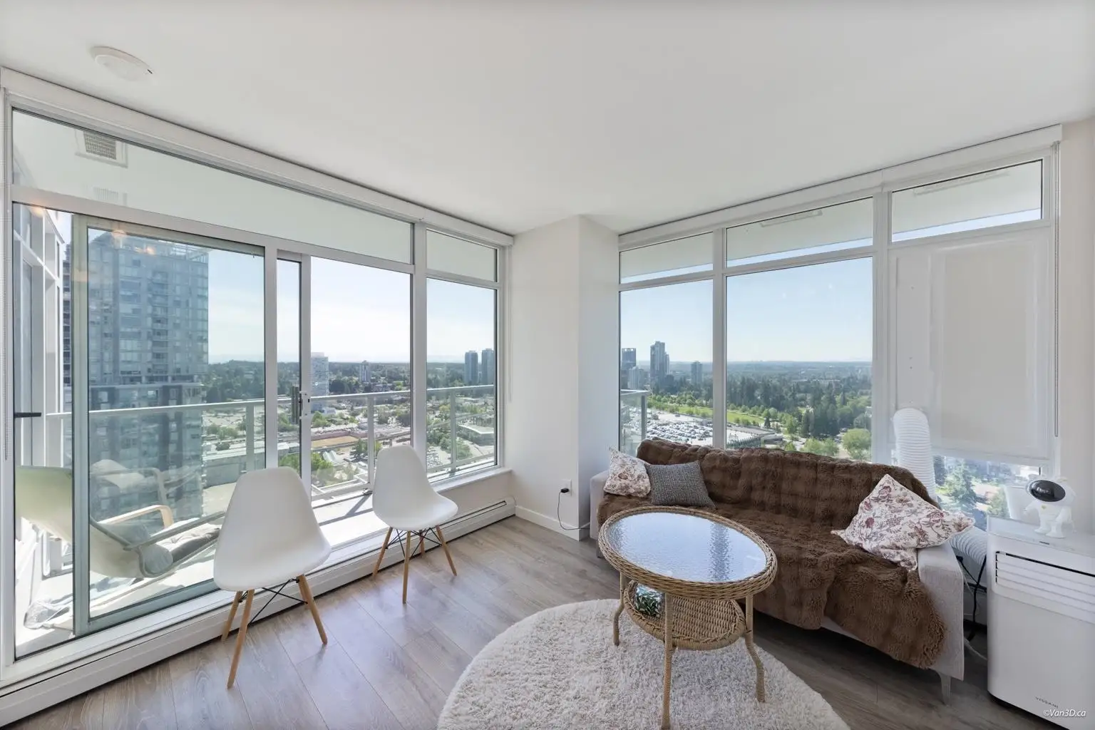 2508 13350 CENTRAL AVENUE, Surrey BC V3T 0S1