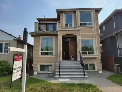 2962 KITCHENER STREET, Vancouver BC V5K 3E5