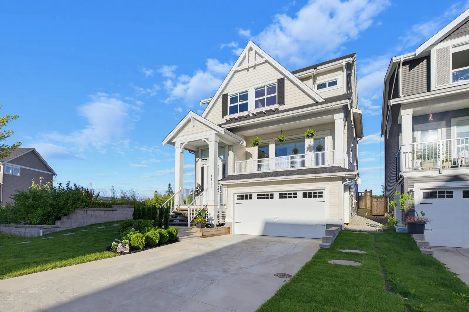 11092 HARRIS DRIVE, Maple Ridge BC V2W 0K7