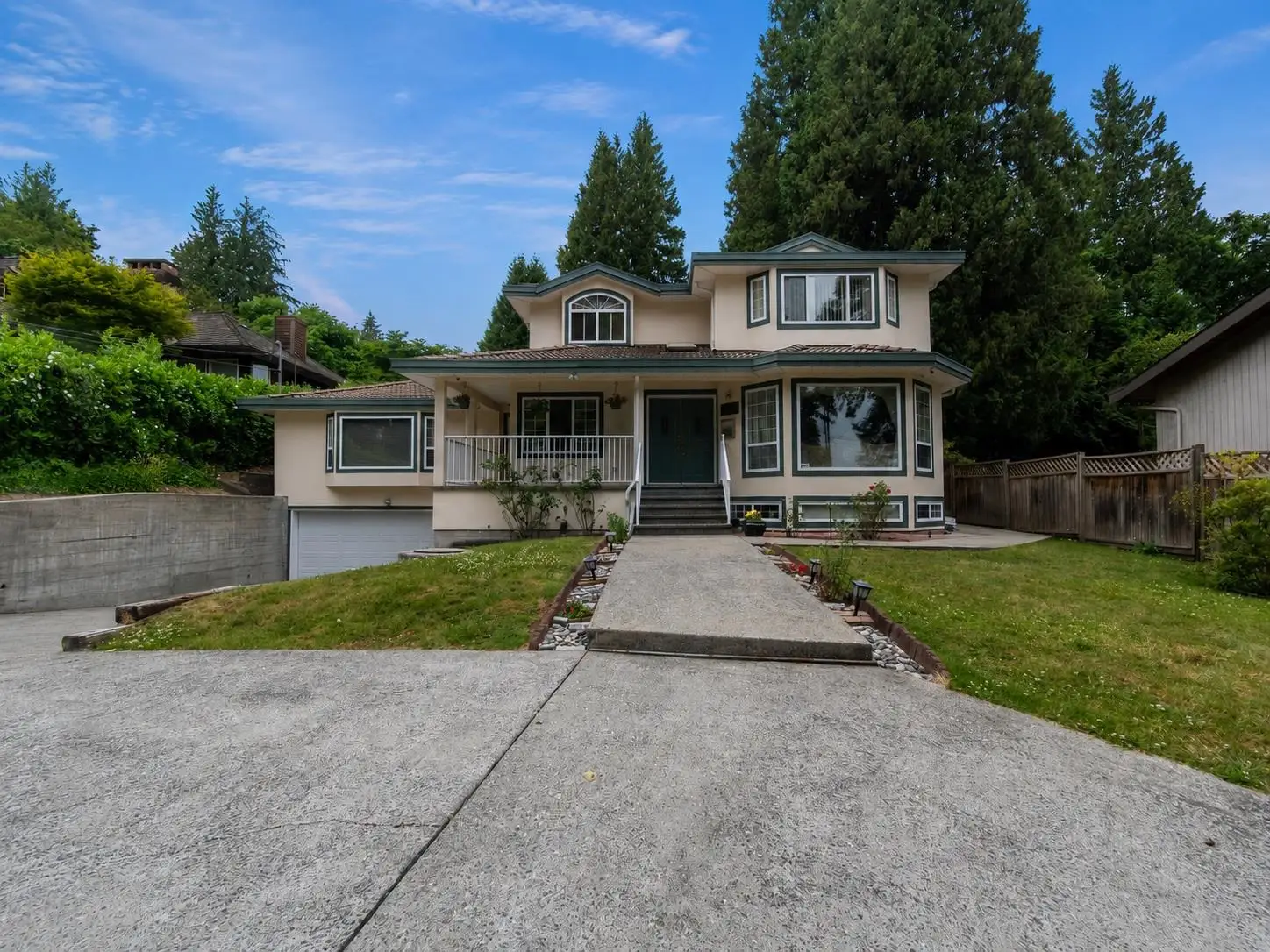 1224 E 14TH STREET, North Vancouver BC V7J 1K2