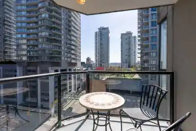 607 55 TENTH STREET, New Westminster BC V3M 6R5