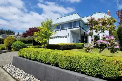15627 BUENA VISTA AVENUE, White Rock BC V4B 1Z3