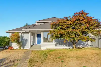 21556 86A CRESCENT, Langley BC V1M 2E3