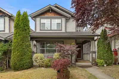 24327 102 AVENUE, Maple Ridge BC V2W 1X9