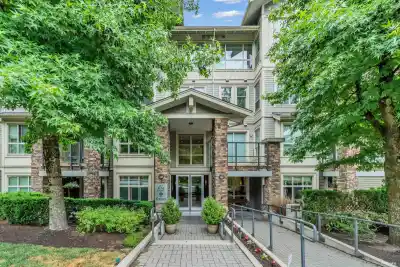 402 265 ROSS DRIVE, New Westminster BC V3L 0C8
