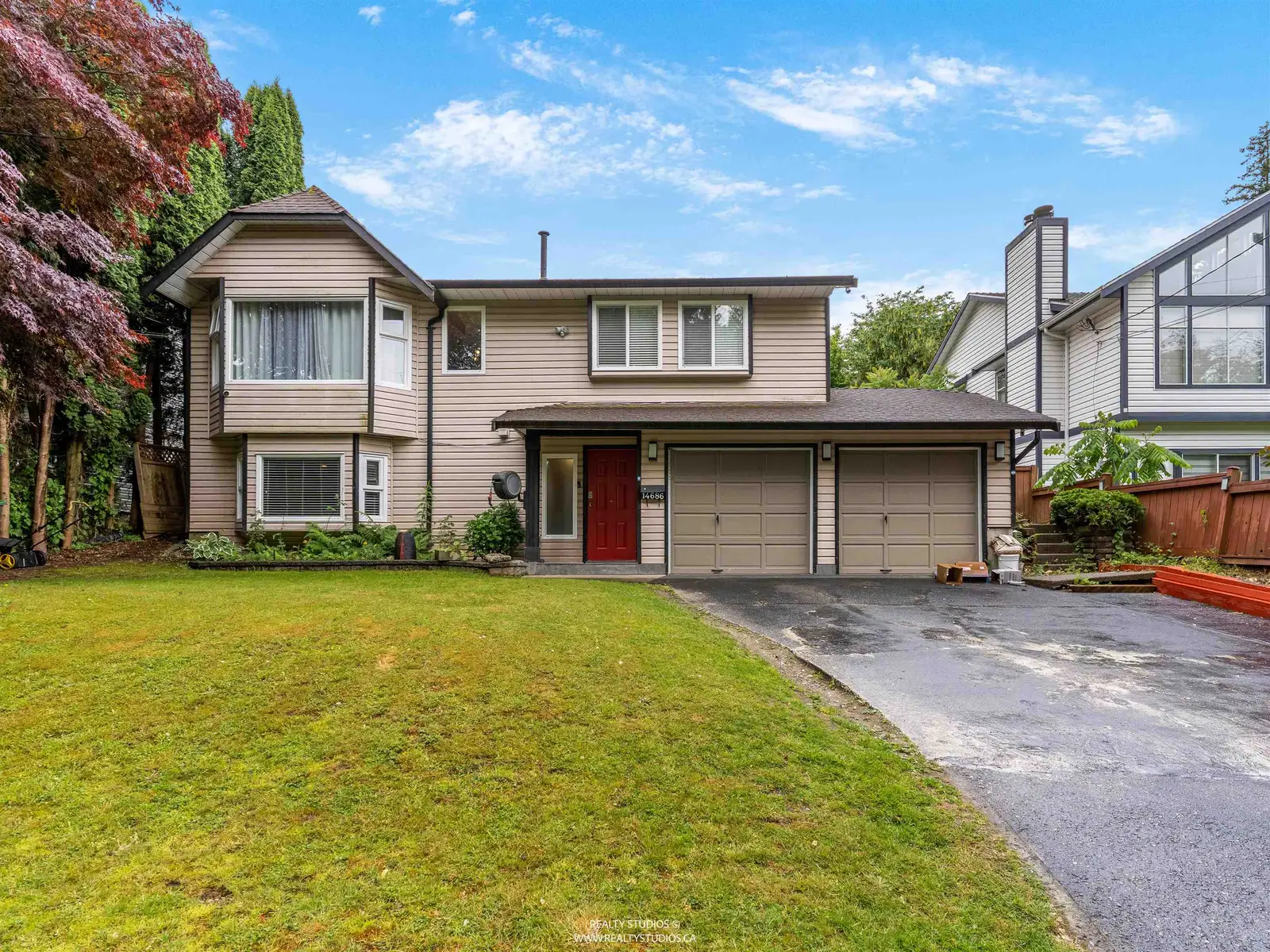 14686 ST. ANDREWS DRIVE, Surrey BC V3R 5V4