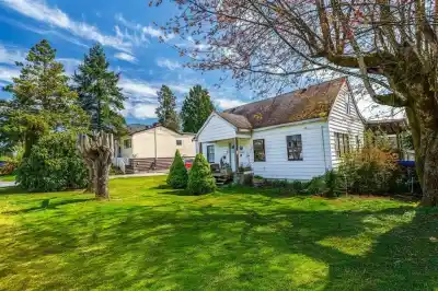 20606 113TH AVENUE, Maple Ridge BC V2X 1E3