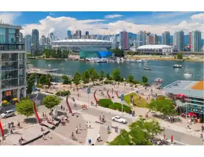 38 ATHLETES WAY, Vancouver BC V5Y 0B5