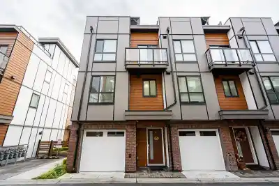 31 19760 55 AVENUE, Langley BC V3A 0L1