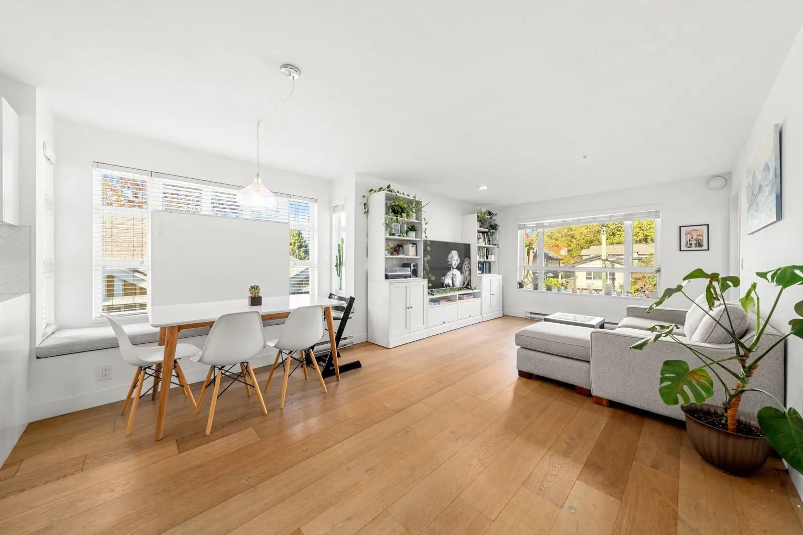 207 183 W 23RD STREET, North Vancouver BC V7M 2B1