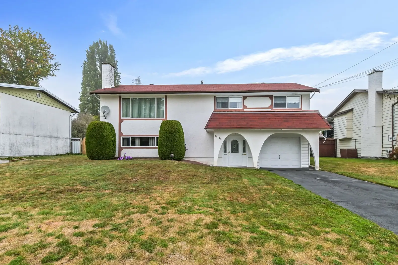 11235 78A AVENUE, Delta BC V4C 1P4