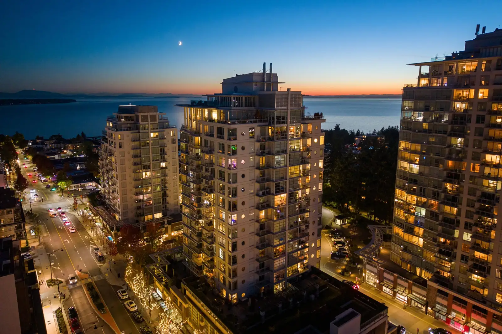 1602 1473 JOHNSTON ROAD, White Rock BC V4B 0A2