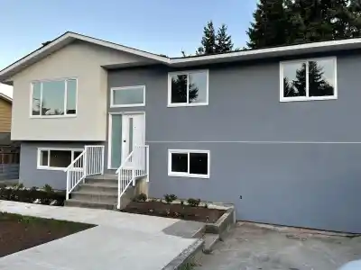 13272 97 AVENUE, Surrey BC V3T 5C2